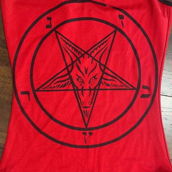 Black & Red Pentagram Bodysuit - Picture 2 of 4